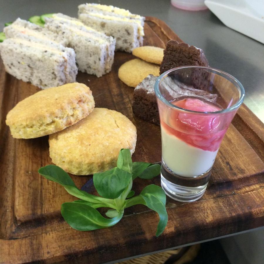 The Lordleaze And Restaurant Hotel Chard